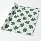 Green Shamrock Pattern St Patrick's Day Clover Cadeaupapier (Uitgerold)
