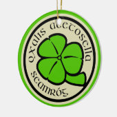 Green Shamrock Saint Patrick's Day Floral Art Keramisch Ornament (Links)
