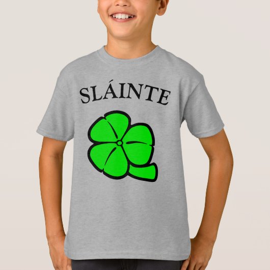 Green Shamrock Saint Patrick's Day Floral Art T-shirt (Voorkant)