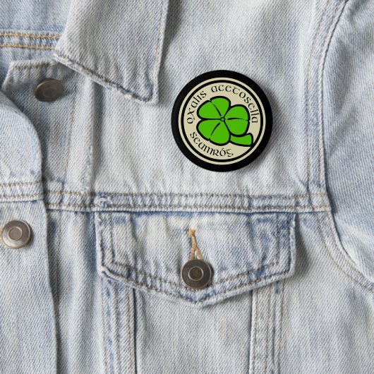 Green Shamrock Saint Patrick's Day Floral Graphic Ronde Button 5,7 Cm (In situ)