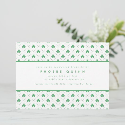 Green Shamrock St. Patrick's Irish Vrijgezellenfee Kaart (Staand voorkant)