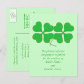 Green Shamrocks Gold Wedding Invitation Briefkaart (Voorkant / Achterkant)