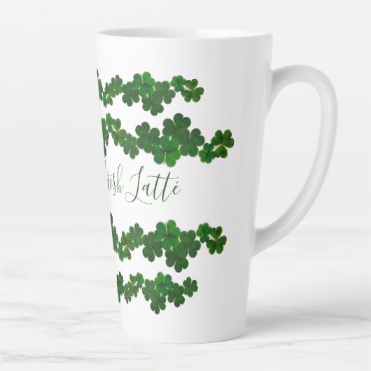 Green Shamrocks Irish Latté Mok gepersonaliseerd (Rechts)