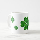 Green Shamrocks Irish St. Patrick's Day Coffee Mok (Voorkant links)