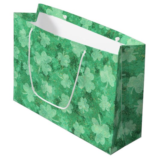 Green Shamrocks over Green Groot Cadeauzakje (Voorkant Gekanteld)