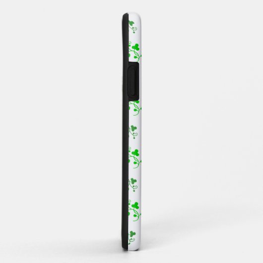 Green Shamrocks Pattern iPhone Case (Achterkant/rechts)