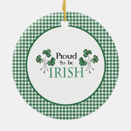Green Shamrocks Proud tot Iers Ornament (Achterkant)