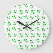 Green Shamrocks Wall Clock Grote Klok (Voorkant)