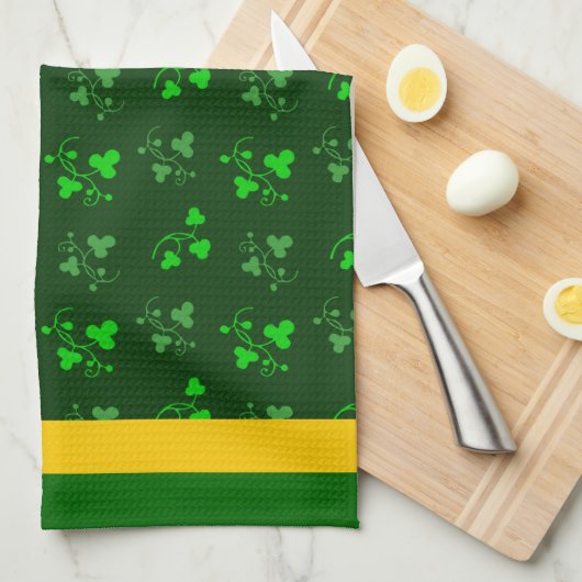 Green Shamrocks Yellow Stripe Kitchen Towel Theedoek (Quarter Fold)