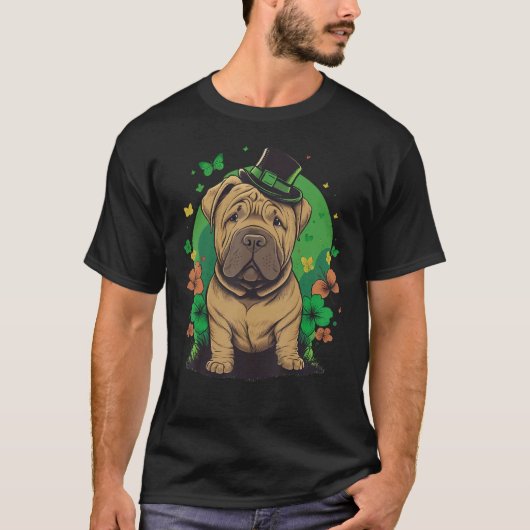 Green Shar Pei shamrock on St Patricks Day Shar Pe T-shirt (Voorkant)