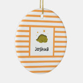 Green Sleepy Baby Dino | Oranje stripe Modern Keramisch Ornament (Rechts)
