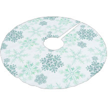 Green Snowflake Pattern