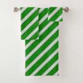 Green Stripe Glitter Bad Handdoek (Insitu)