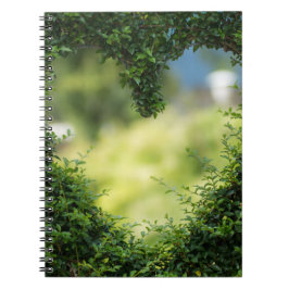 Green Topiary Heart Notitieboek
