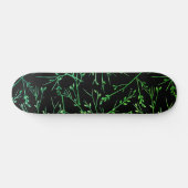 Green Twigs on Black Persoonlijk Skateboard (Horizontaal)