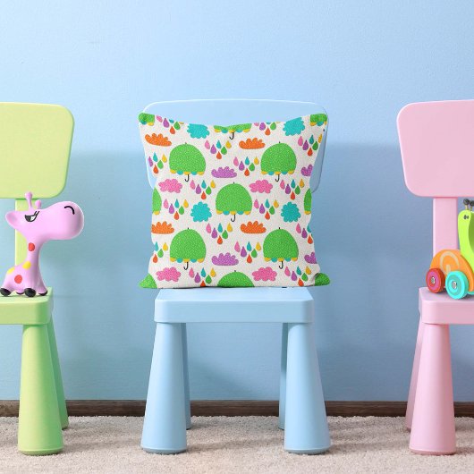 Green Umbrellas with Clouds and Raindrops Kussen