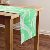 Green Waves Table Runner Korte Tafelloper (Voorbeeld)