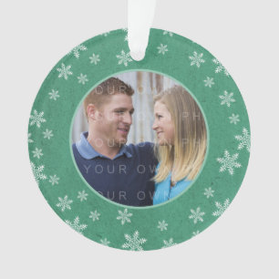 Green Whimsical Snowflakes Holiday Foto Ornament