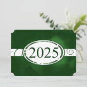 Green & White Floral Button 2025 Afstudeerfeest Kaart (Staand voorkant)
