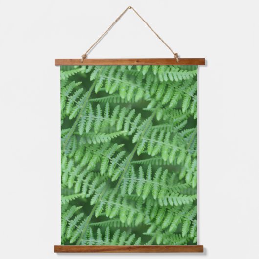Green Woodland Ferns Pattern Natuur Hangend Wandkleed (Voorkant)