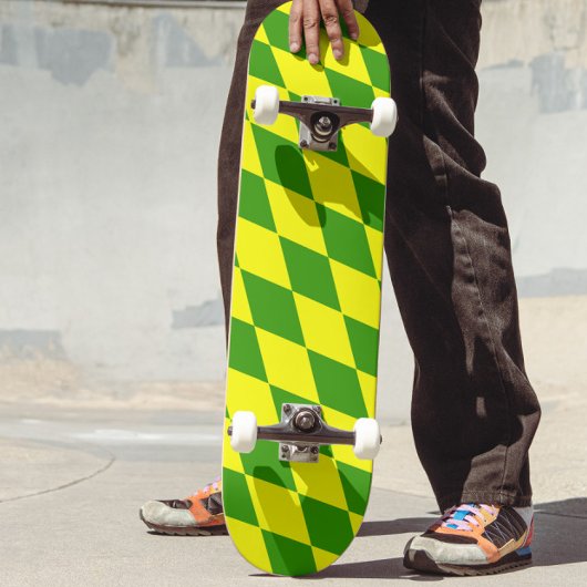 Green Yellow Harlequin Checkered Design Persoonlijk Skateboard