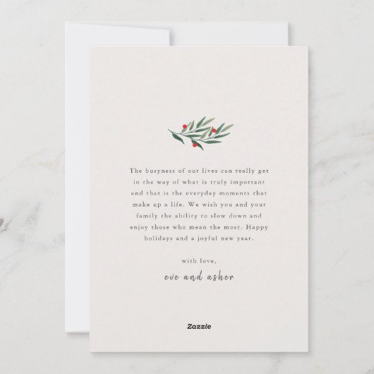 Greenery Arch Modern Script Foto Kerstmis Feestdagenkaart (Achterkant)