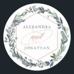 Greenery Geo | Roos Gold Wedding Ronde Sticker<br><div class="desc">Deze trendy en elegante bruiloft stickers heeft een faux roos gouden geometrische vorm omgeven door een prachtige waterverf groene krans,  en faux gouden script op een witte achtergrond.</div>