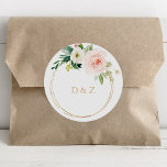 Greenery & Gold Geometric Wedding Envelope Seals Ronde Sticker<br><div class="desc">Deze groene en gouden geometrische trouwenvelopzegels zijn perfect voor een rustige bruiloft. Het ontwerp is voorzien van mooie witte, roze en bloze handbeschilderde rozen en een aanraking van groen, die gouden geometrische lijsten aanpast, die artistieke schoonheid inspireren. Pas de labels aan met de initialen van de bruid en de bruidegom....</div>