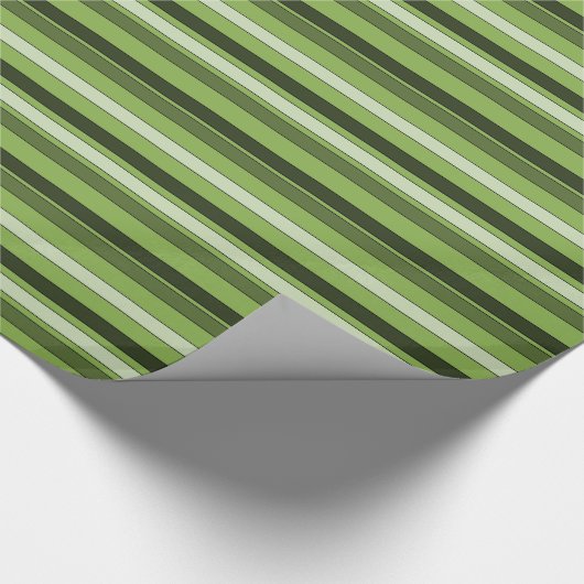 Greenery Green Horizontal Stripes Pattern Elegant Cadeaupapier (Hoek)