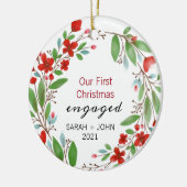 Greenery Red Wreated First Kerstmis Engaged Custom Keramisch Ornament (Links)