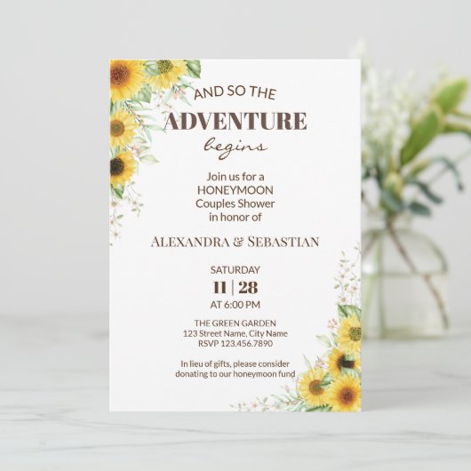 Greenery Sunflower Honeymoon Shower Uitnodiging (Staand voorkant)