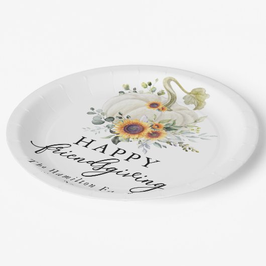 Greenery Sunflower White Pumpkin Friendsgiving Papieren Bordje (Gekanteld)