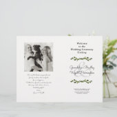 Greenery Vines Folded Photo Wedding Program (Staand voorkant)