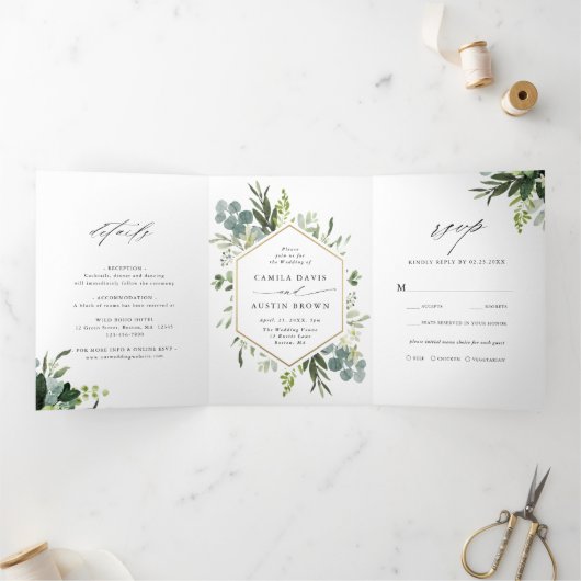 Greenery Waterverf Gold Hexagon Wedding Foto Drieluik Uitnodiging (Binnen)