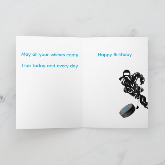 Greeting Card : Hitting 8Th Birthday . Kaart (Binnen)