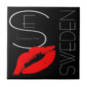 Greetings uit Zweden Red Lipstick Love Kiss Black Tegeltje (Voorkant)