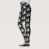 Grenkte witte bunnies met rood oogpatroon zwart leggings (Links)