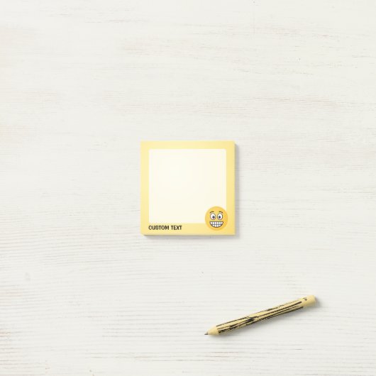 Grensvlak met open ogen post-it® notes (Op bureau)