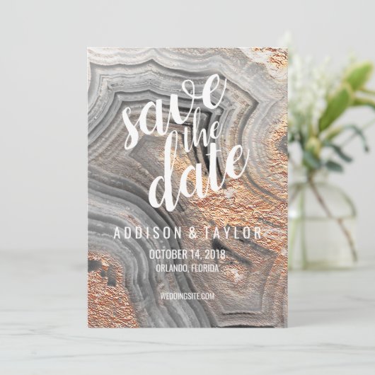 Grey agate geode crystal save the date roos gold (Staand voorkant)