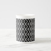 Grey and black diamond pattern porselein kop (Voorkant)