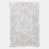 Grey and White Mandala - Loergann in Lynx Theedoek (Verticaal)