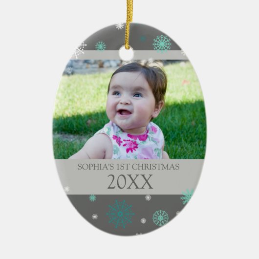 Grey Aqua Snow Foto Baby's eerste kerstversiering Keramisch Ornament (Voorkant)