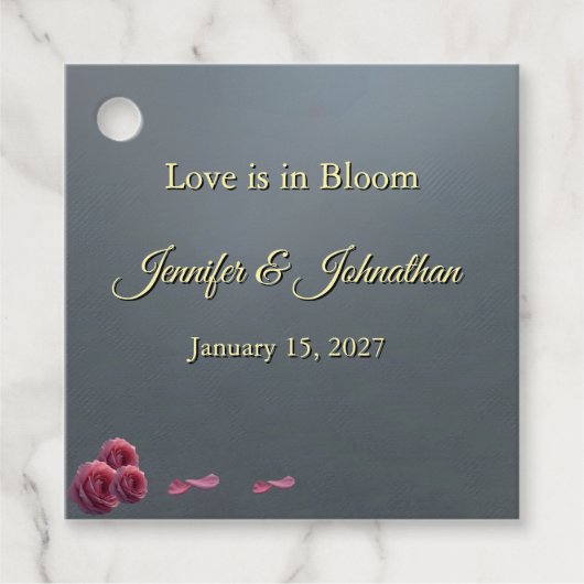 Grey Background Pink Roses Love is in Bloom  Bedankjes Labels (Voorkant)