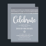 Grey Bar Mitswa Zilver Tallit Bold Modern Eenvoudi Informatiekaartje<br><div class="desc">Wees trots, verheug je en laat deze mijlpaal van je favoriete Bar Mitzvah zien! Voeg dit coole, unieke, moderne, gepersonaliseerde inlegvel toe voor extra informatie over uw evenement. Vet, wit script typografie, Star of David en een zachte grijze en zilveren glitter gestreepte tallit geïnspireerde grafische overlay een eenvoudige, lichtere zachte...</div>