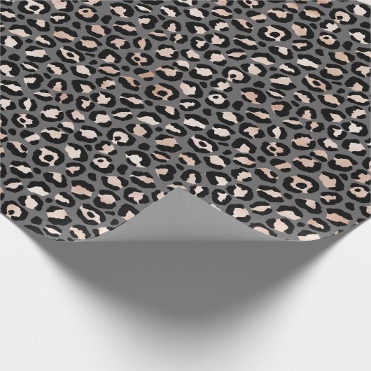 Grey Beige Peach Roos Leopard Print Cadeaupapier (Hoek)