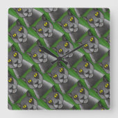 Grey Cat Wall Clock Vierkante Klok (Voorkant)
