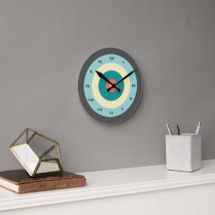 Grey Combination Bullseye by Shirley Taylor Ronde Klok