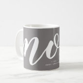 Grey | Eenvoudige Typografie Mam EST. Mok (Voorkant links)