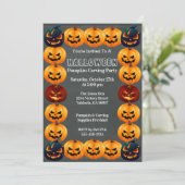 Grey Halloween Pumpkin Carving Party Invitation Kaart (Staand voorkant)