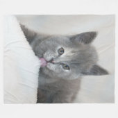 Grey Kitten Licking Snow Fleece Deken (Voorkant (Horizontaal))